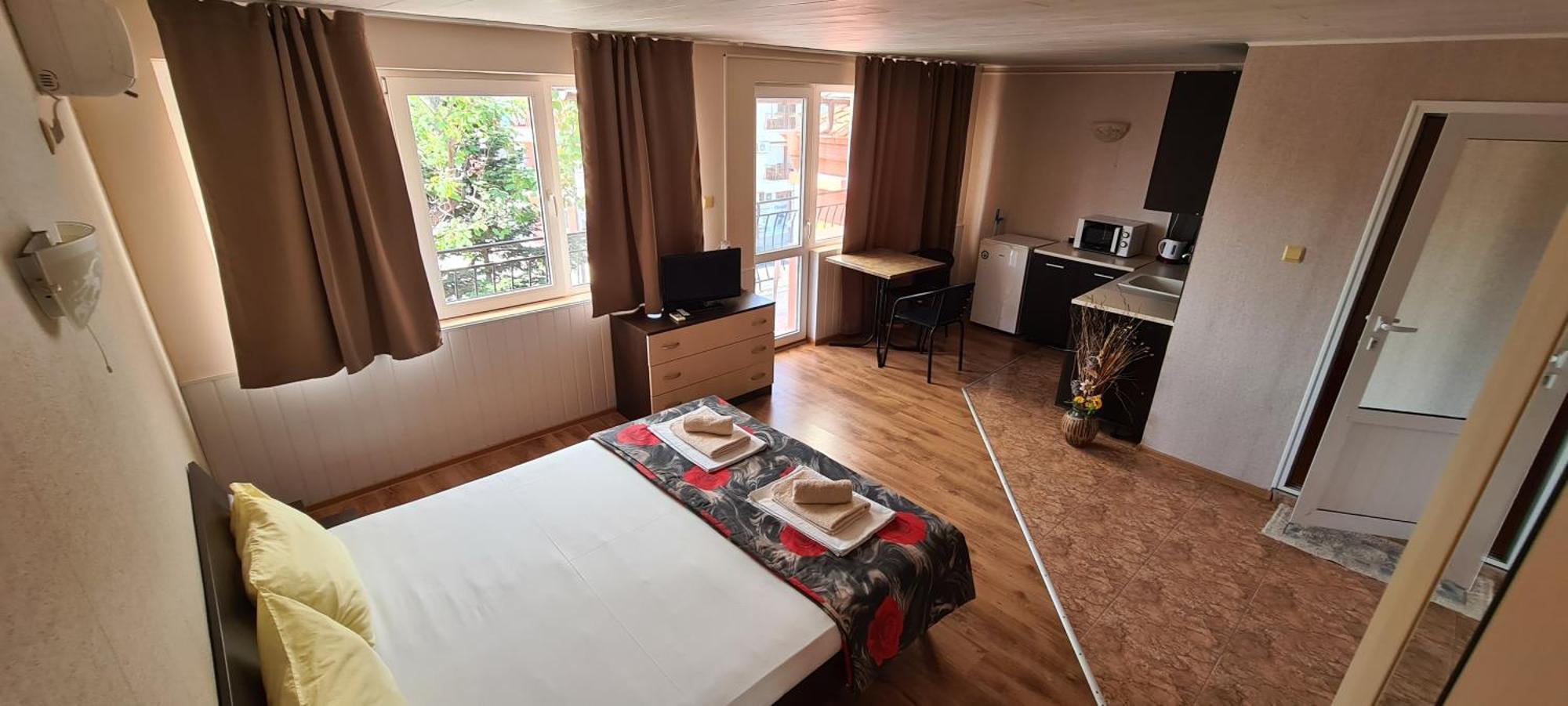 Sineva Guest House Ravda ภายนอก รูปภาพ