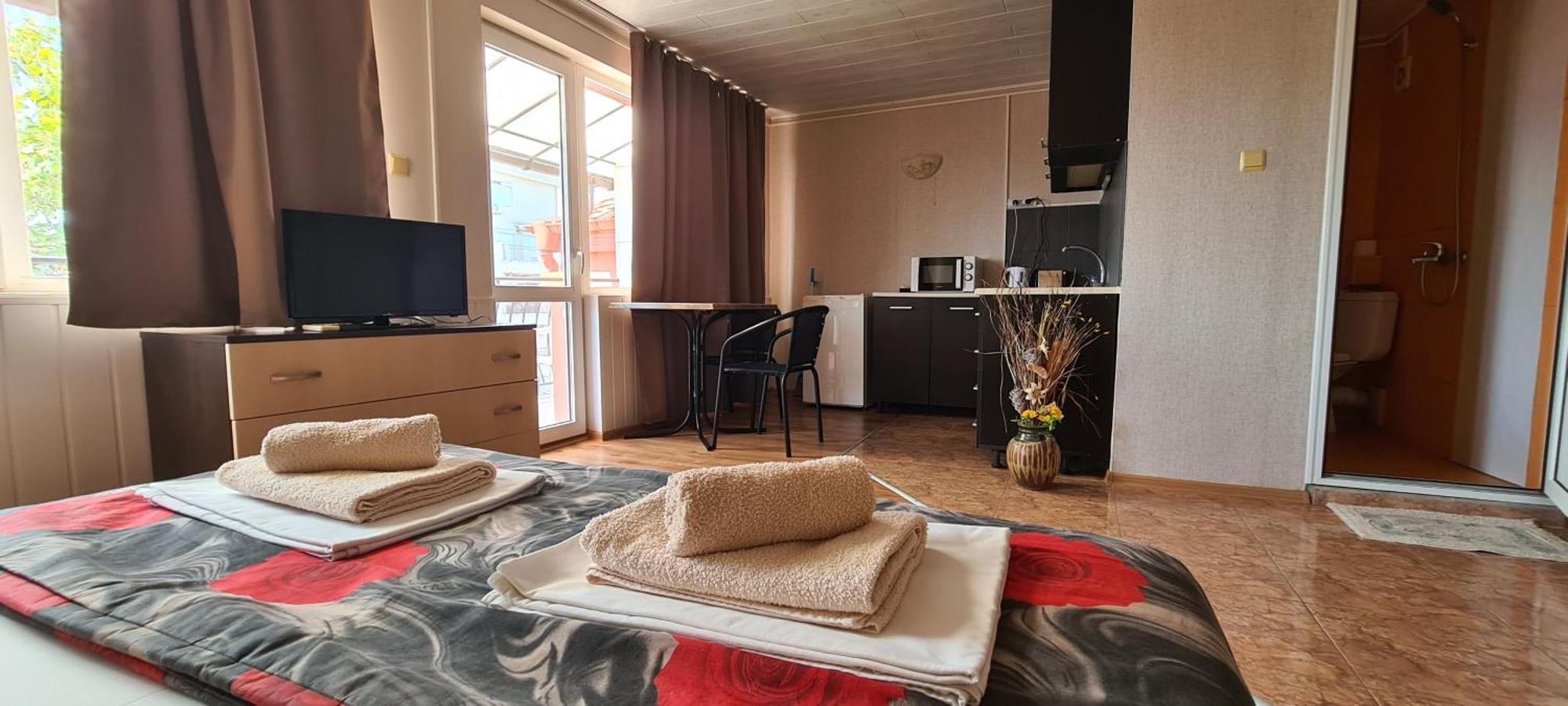 Sineva Guest House Ravda ภายนอก รูปภาพ