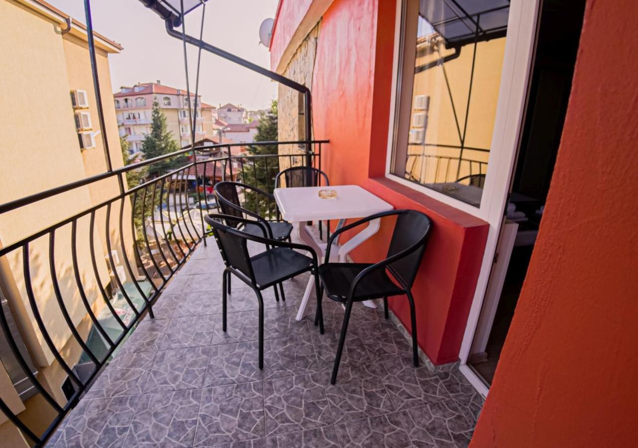 Sineva Guest House Ravda ภายนอก รูปภาพ